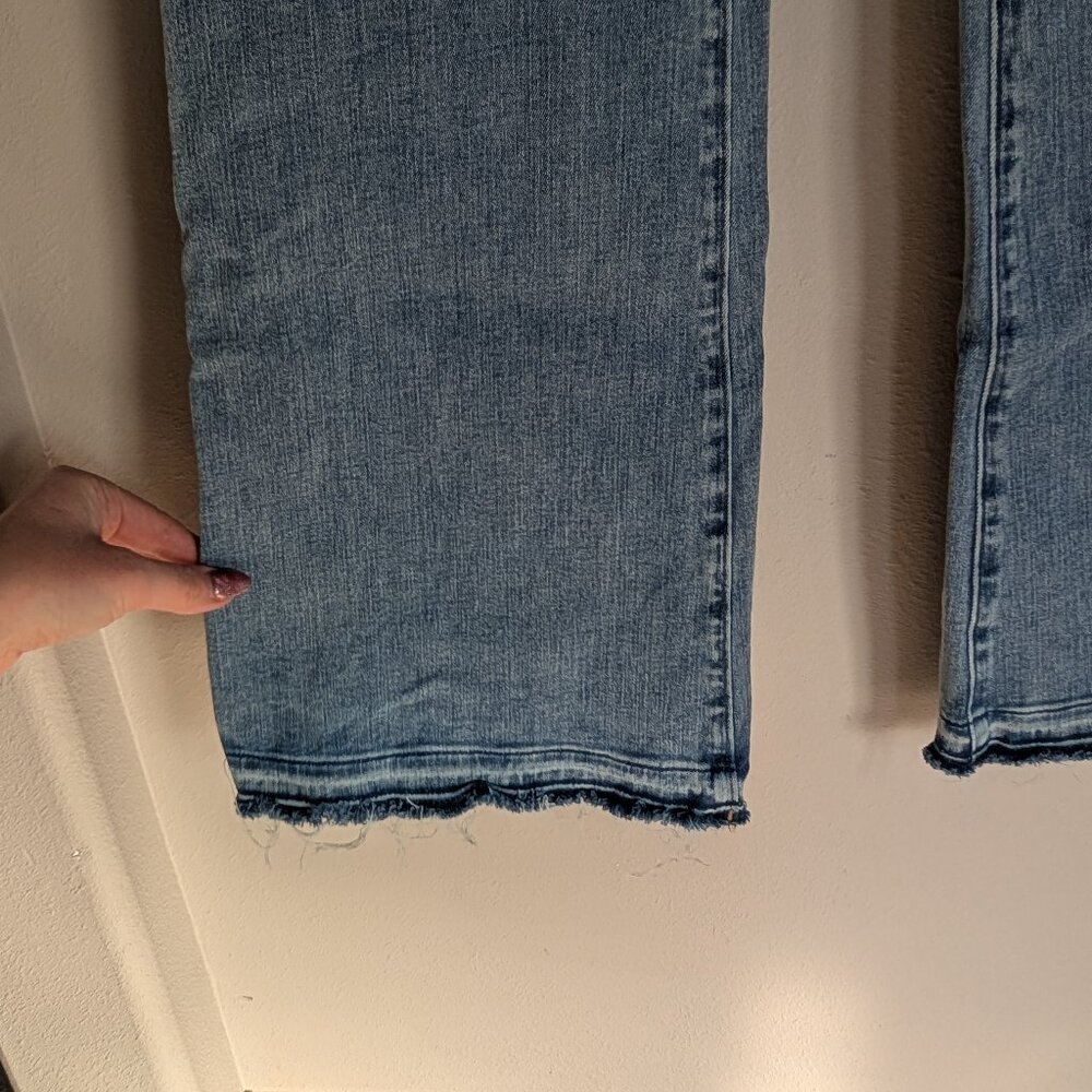 Express 70s flare Mid-Rise Flex Hyper Stretch Denim Jeans Medium Long 6/8/10 - Picture 6 of 11